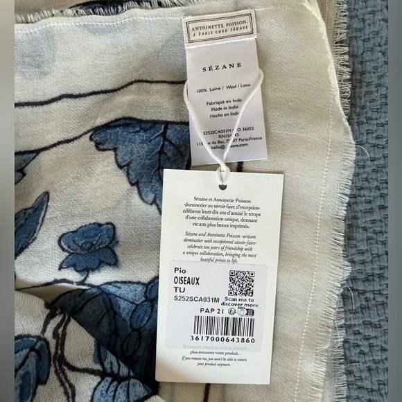 NWT SezanePio Scarf - Sezane x Antoinette Poisson Blue Birds Print - Picture 5 of 7